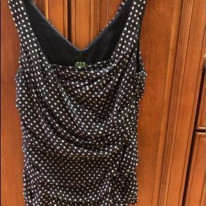 🧚🏾‍♀️🧚🏾‍♀️SOLD🧚🏾‍♀️🧚🏾‍♀️Fun & Flirty shirt